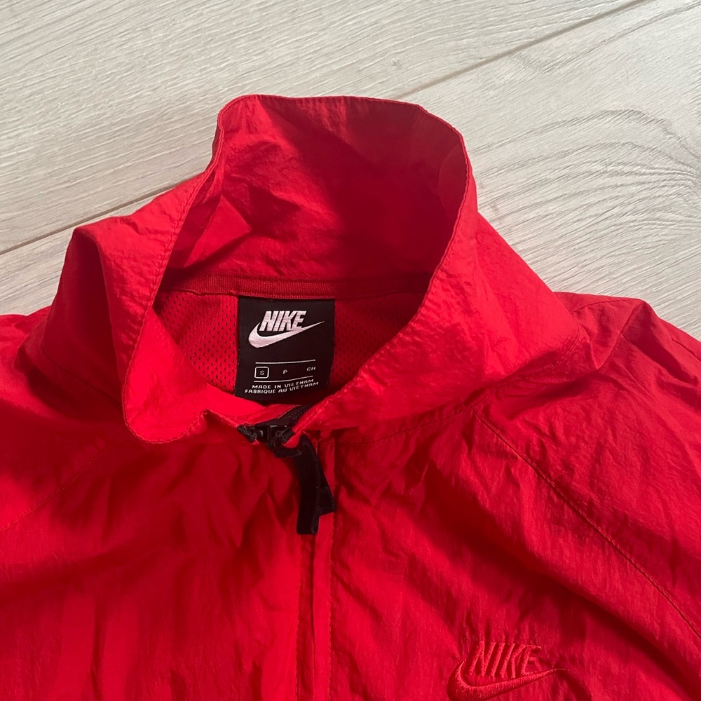 Nike Windbreaker/ Jacket - Picture 3 of 3
